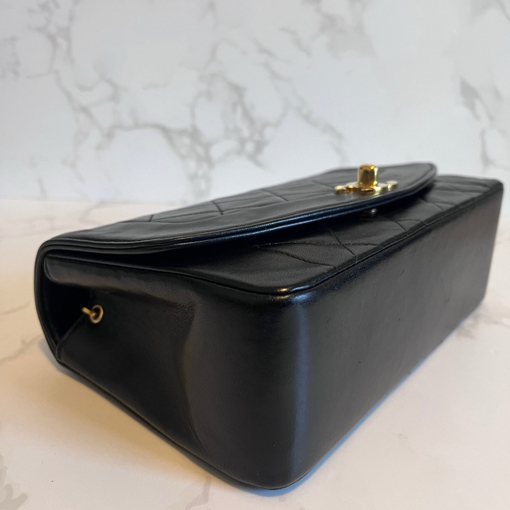 SOLD Vintage Chanel Small Diana Flap Black Lambskin - Picture 9 of 13
